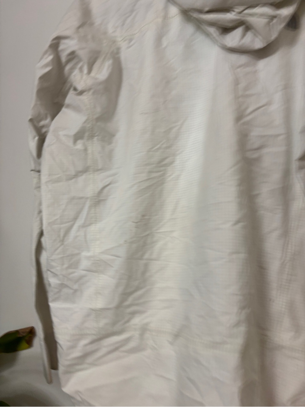 The North Face Summit Series Lightweight White Hooded Jacket - Picture 4 of 8